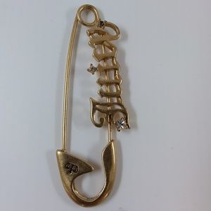 Juicy Couture Accessories - Juicy Couture Clip Charms & Juicy Safety Pin Juicy Couture Accessories - Juicy Couture Clip Charms & Juicy Safety Pin